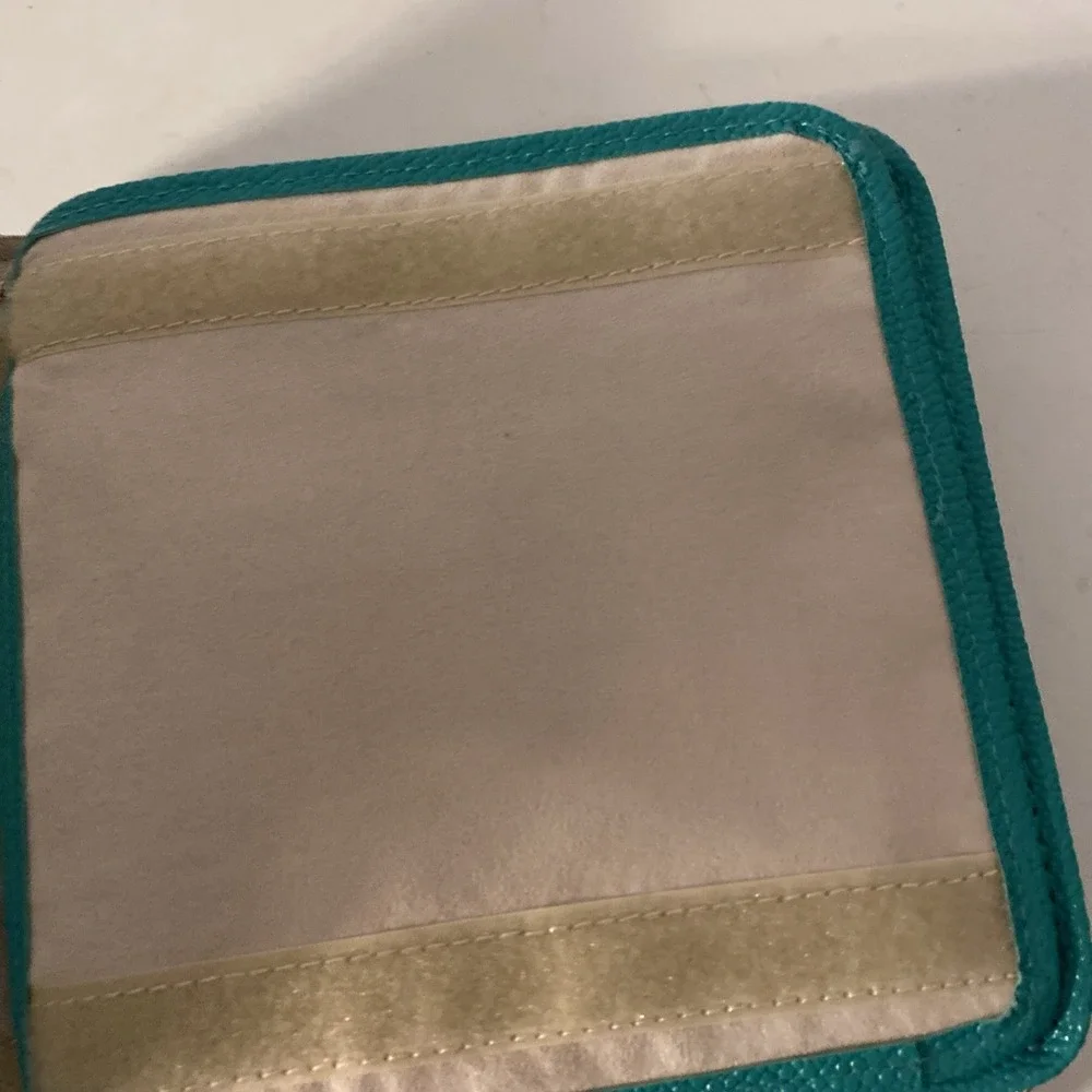 Kendra Scott Zip Away Travel Green Jewelry Case Organizer